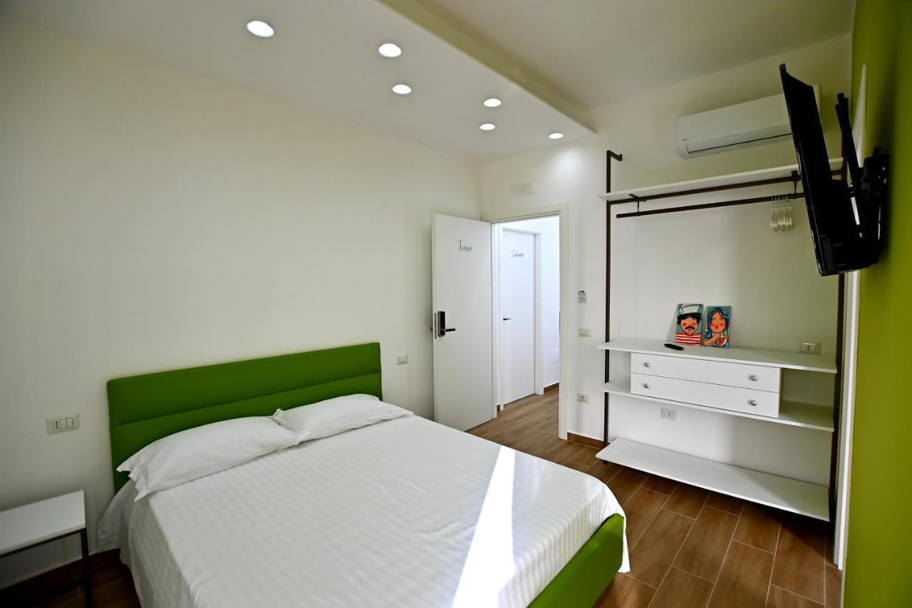 Kore Suites&Apartments 로크리 외부 사진