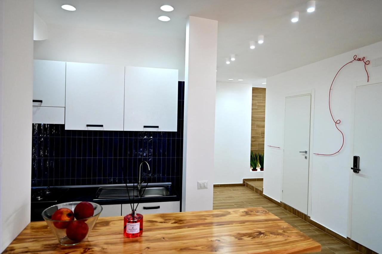 Kore Suites&Apartments 로크리 외부 사진