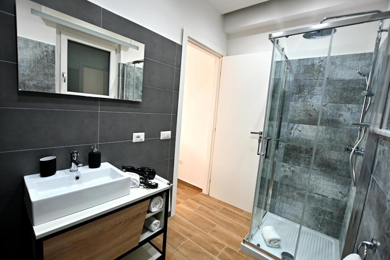 Kore Suites&Apartments 로크리 외부 사진